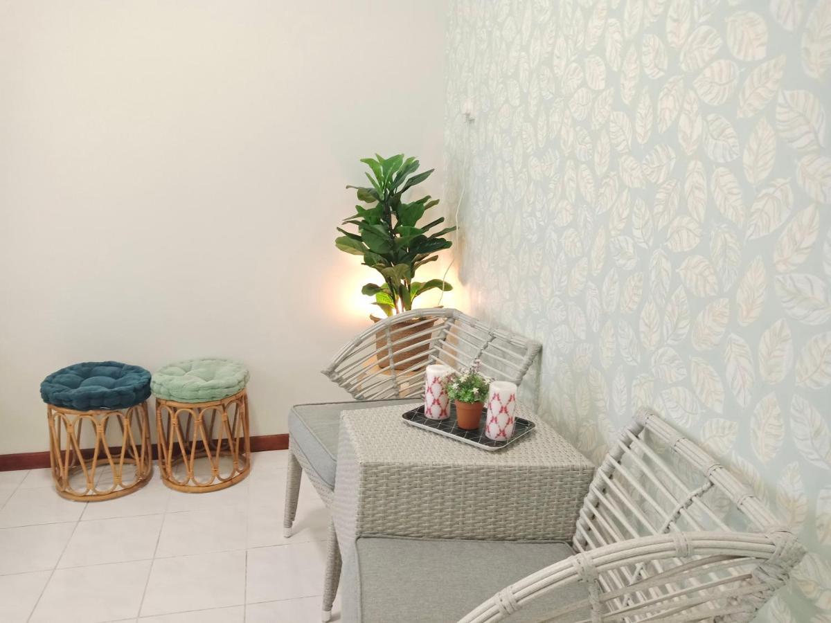The Serene Homestay, Петалинг Джая Екстериор снимка